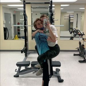 Meet your Posher, Stephen